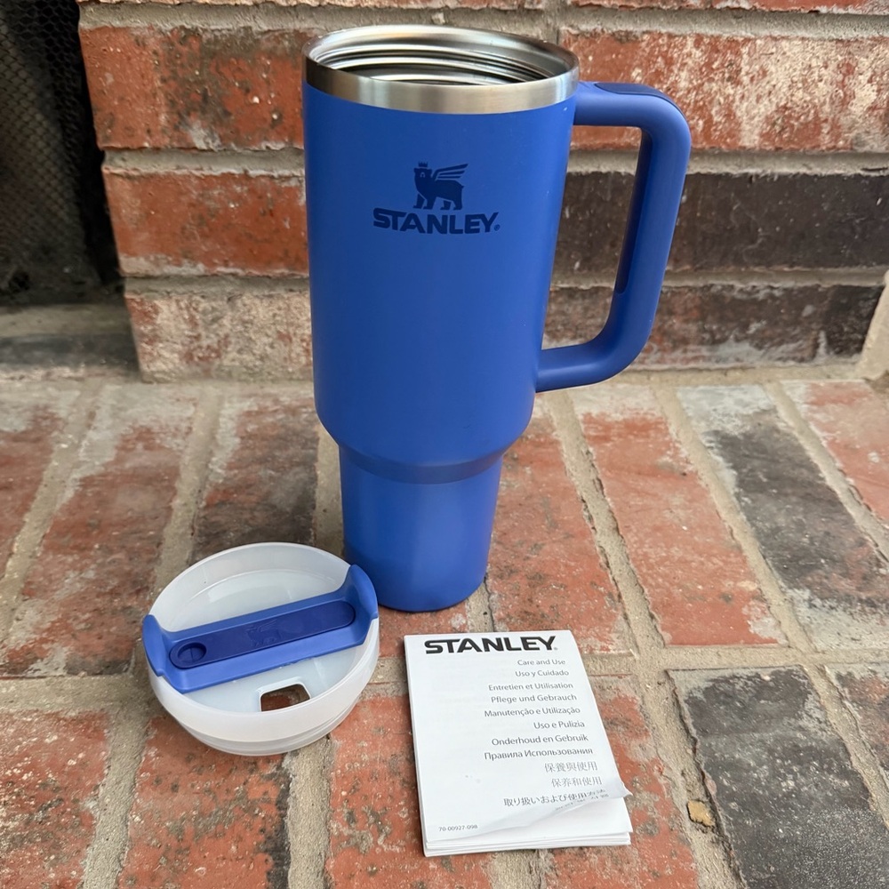 Stanley Blue Insulated Mug with Handle